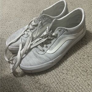 Women’s Vans old Skool Sneakers size 8.5